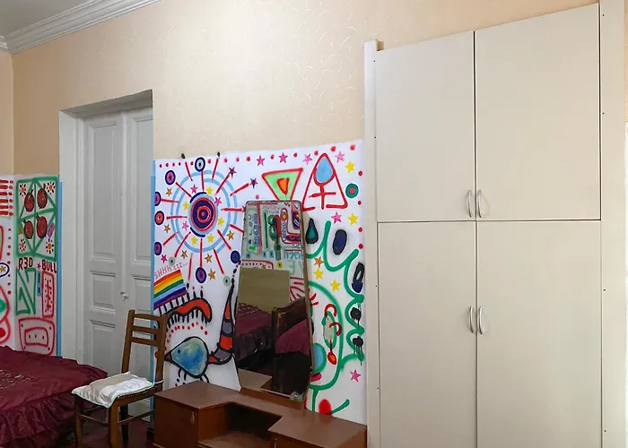 Vintage Apartment